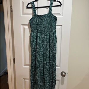 Green Patterned Sleeveless jumpsuit